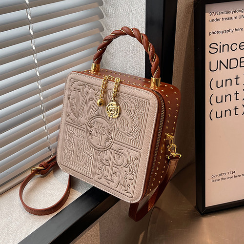 时尚简约手提单肩包斜挎包小方包