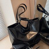 质感大包包女2025新款 潮时尚 单肩包大容量腋下通勤包托特包上课包