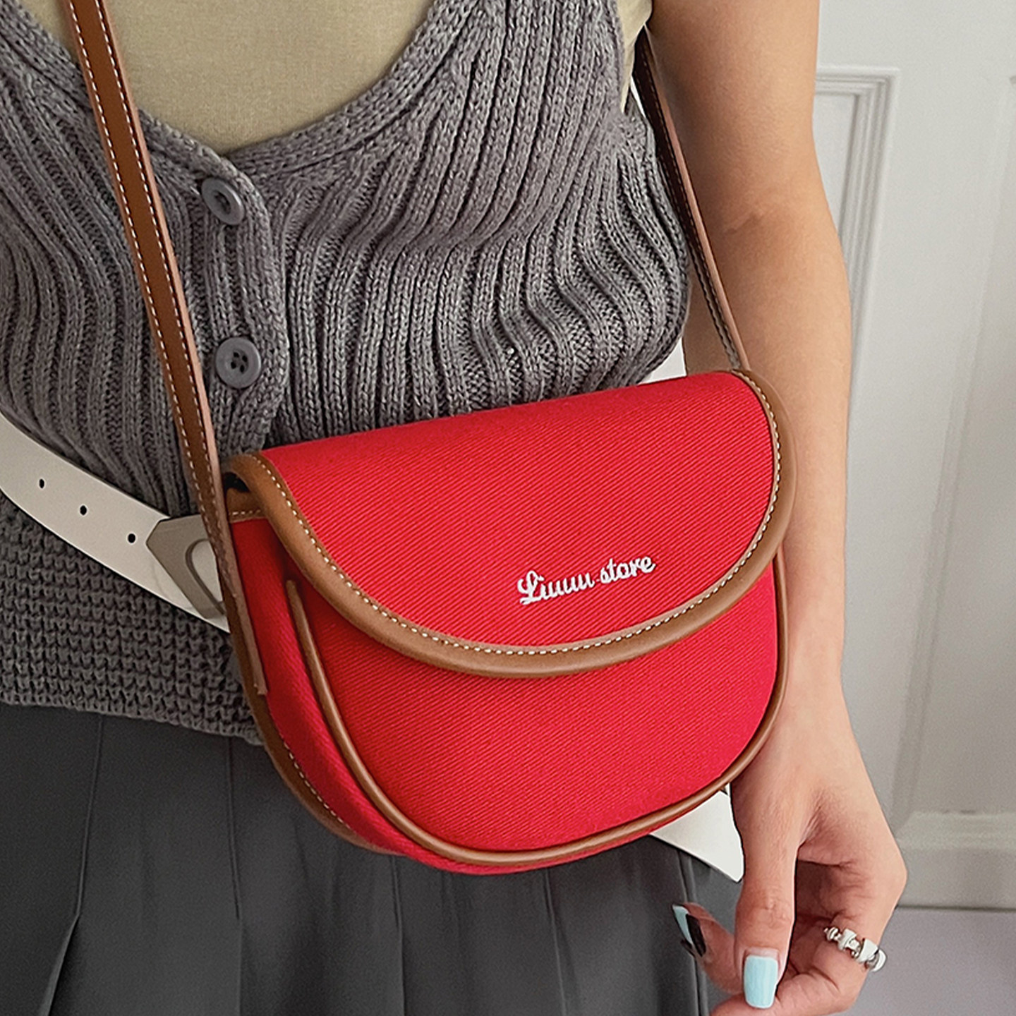 红色包包女款2026新款时尚超火单肩包休闲布包上班通勤斜挎马鞍包,箱包皮具/热销女包/男包,通用款女包,淘宝优惠券,粉丝福利购,淘宝优惠卷