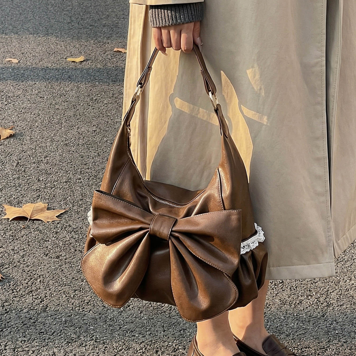 腋下包包女式2026新款潮时尚大容量蝴蝶结单肩包高级感通勤斜挎包