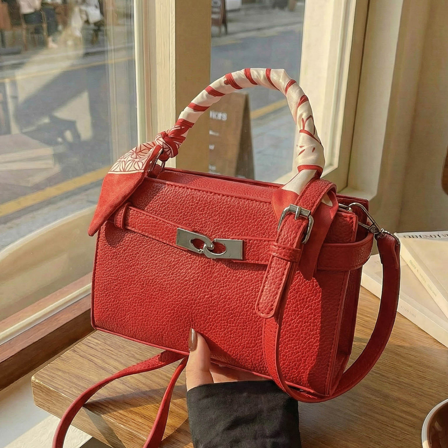 红色手拎包包女式2026新款高级感轻奢婚包超火通勤单肩斜挎小方包,箱包皮具/热销女包/男包,通用款女包,淘宝优惠券,粉丝福利购,淘宝优惠卷
