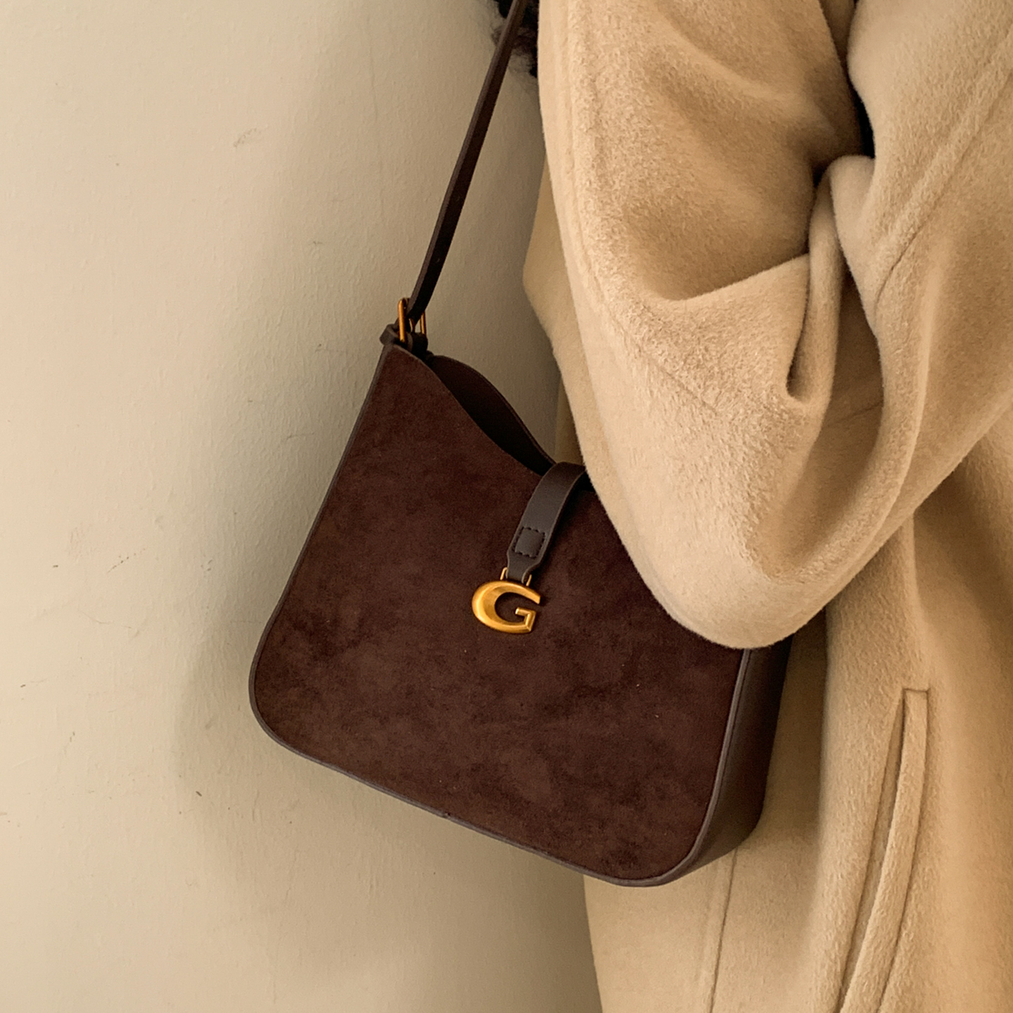 2025新款小众轻奢水桶斜挎包包