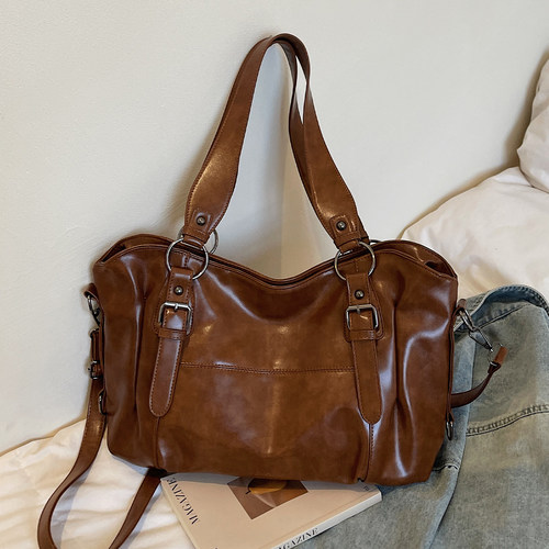 大容量包包女士2026新款春季复古时尚高级感单肩腋下包通勤斜挎包