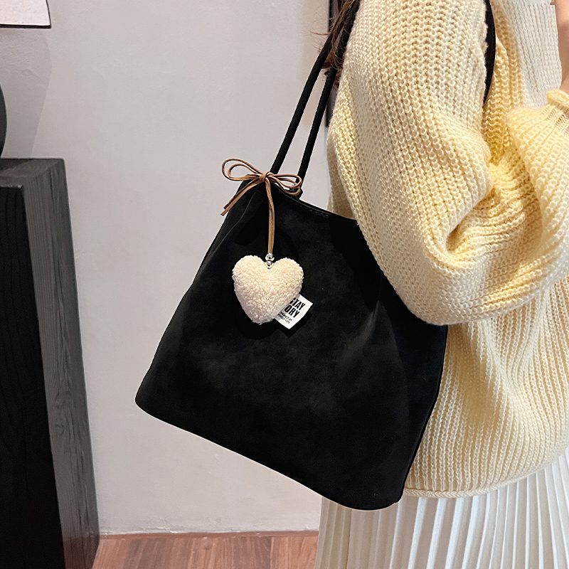 高级感复古托特包女大容量2025新款包包女款单肩包大容量通勤大包