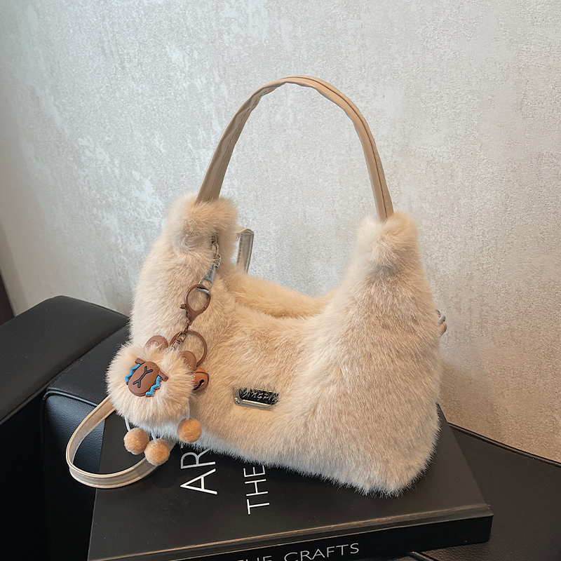 毛绒绒包包女式2025年夏季流行手拎包时尚百搭网红超火单肩斜挎包