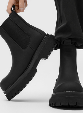 V05中筒亮面亚光炭黑色靴子新款马丁靴男款圆头百搭增高时尚冬靴