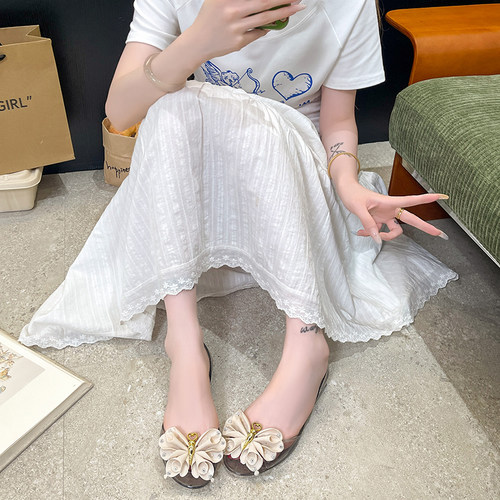 韩版鱼嘴果冻鞋女平底夏天花朵透明水晶塑料凉鞋包跟配裙子沙滩鞋
