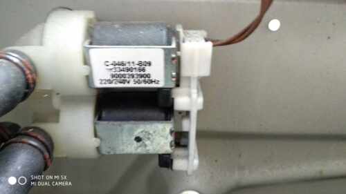 原装WM175(XQG52-175)xqg52-08x268洗衣机进水阀9000393900