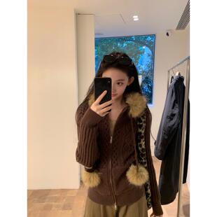 红人馆针织开衫女款2025新款冬季穿搭上衣超火小众不撞款毛衣外套