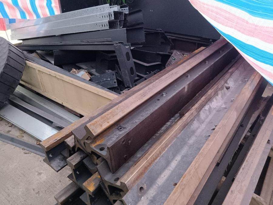 1月24日佛山某公司所有的邦德型材激光切割机可贷款此标的物可提供贷款，具体请查看详情中的银行信息网络拍卖公告