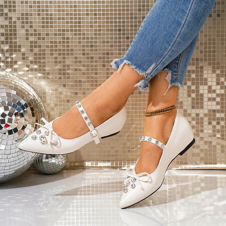 2026年新款时尚春季水钻蝴蝶结玛丽珍女鞋内增高尖头平底鞋单鞋女,女鞋,浅口单鞋,淘宝优惠券,粉丝福利购,淘宝优惠卷