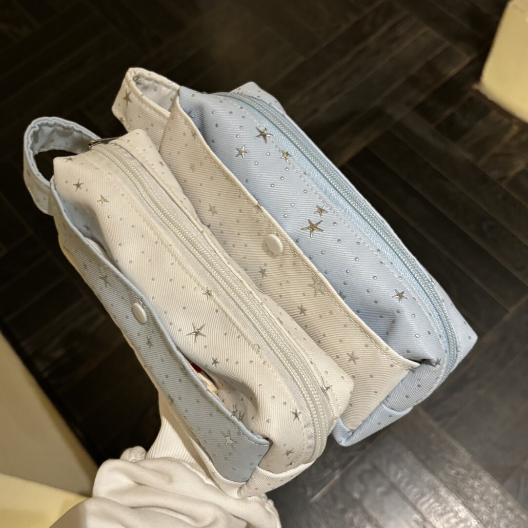 蓝白圆点星星高颜值大容量笔袋