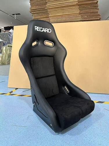 recaro大码皮桶椅玻璃钢汽车改装座椅通用滑轨可调赛车模拟器VR船