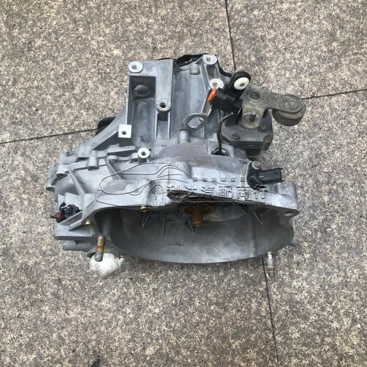 适用于悦翔v3 v5志翔475q cx30 jl478逸动cs35手动变速箱波箱