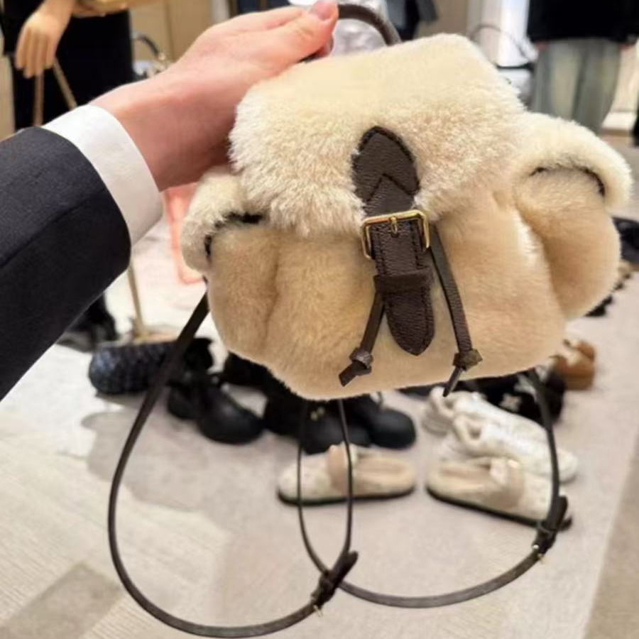 毛毛绒双肩包女款单肩斜挎包背包