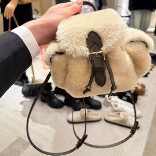 毛毛绒双肩包包女款单肩斜挎包背包2025新款复古百搭日韩通勤女包