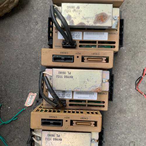 适用 机器人控制器 SRDA-SDA71A01A-E 3台议价