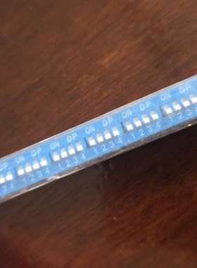 适用40个 DIP拨动开关 4位 拨码蓝色 按键开关，40个议价