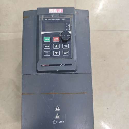 适用三晶变频器VM1000B-4T7R5GB议价