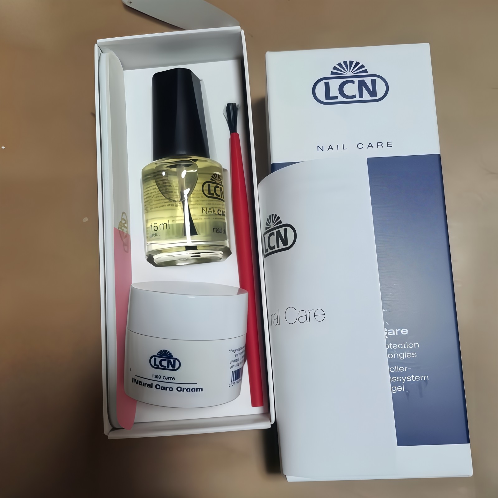 德国版LCN真甲护理组合 含指缘油真甲护理膏修复甲面不平指缘倒刺