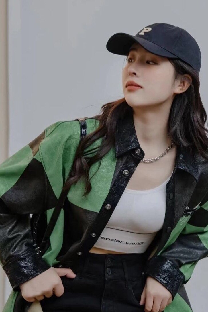 国内女装2022春新王一博同款棋盘格印花外套衬衫潮ascac