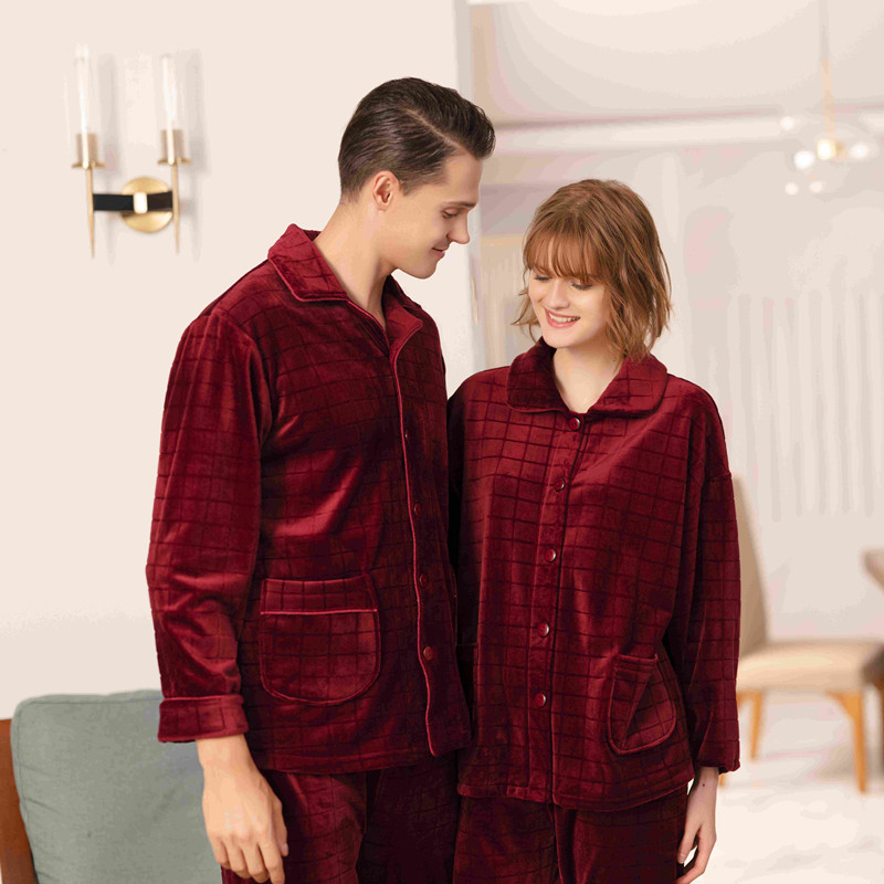 睡衣羊胎绒睡衣麦可将情侣