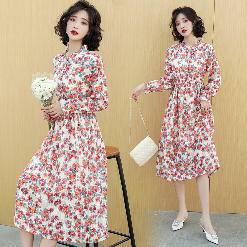 薇薇 新品秋款花朵气质印花连衣裙6619LYQ