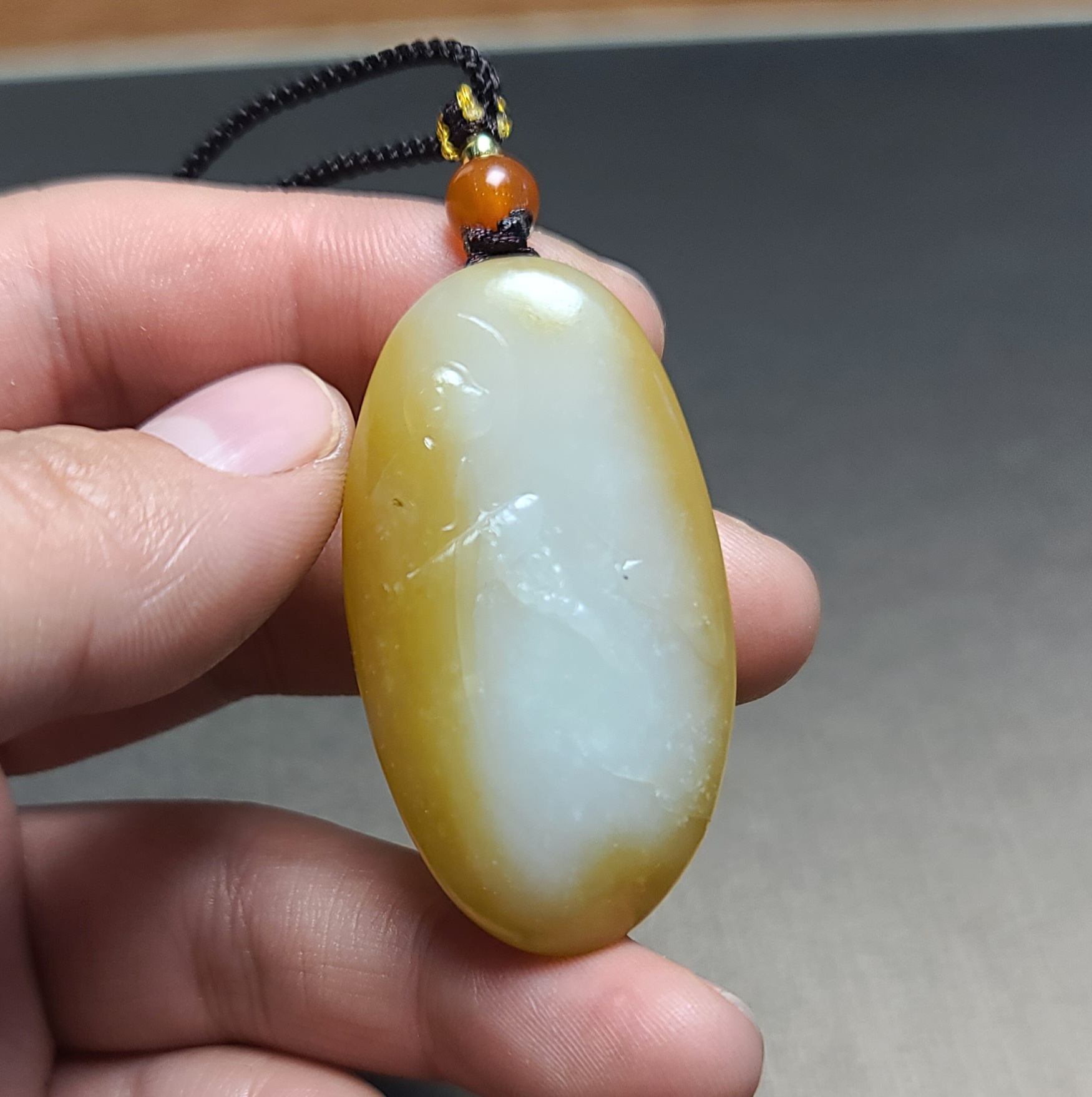 新疆和田糖白玉悟空挂件 手镯项链戒指宝宝锁 玉石雕刻培训学校