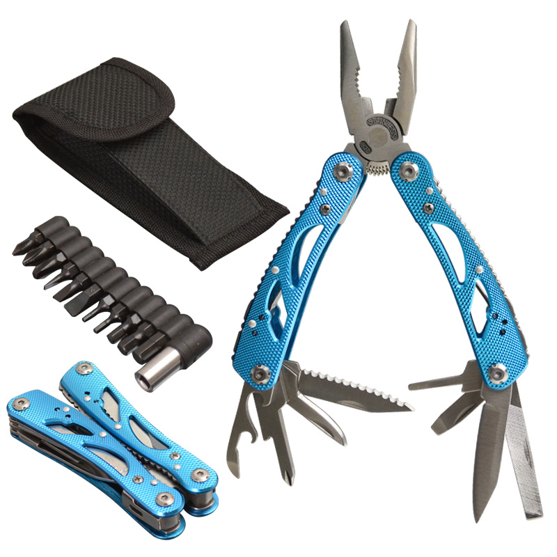 多功能折叠钳子万用钳组合工具刀钳户外工具装备野营野外求生在类目 户外/登山/野营/旅行用品, 刀具/多用工具, 多功能组合工具中 - 来自Buy2taobao.com提供专业的淘宝代购服务
