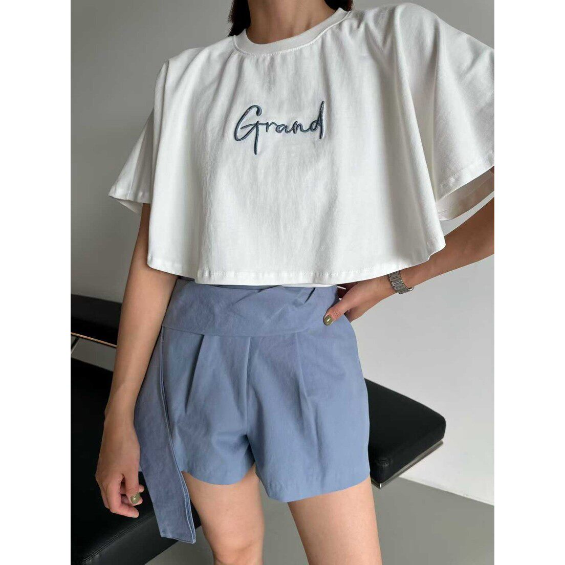 八1221韩国东大门运动短裤热销区4548463纯色别致正品风格冬款