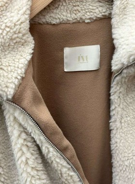 九1211韩国东大门运动瑜伽外套区IMFACT-8725184炸街可爱档口冬季