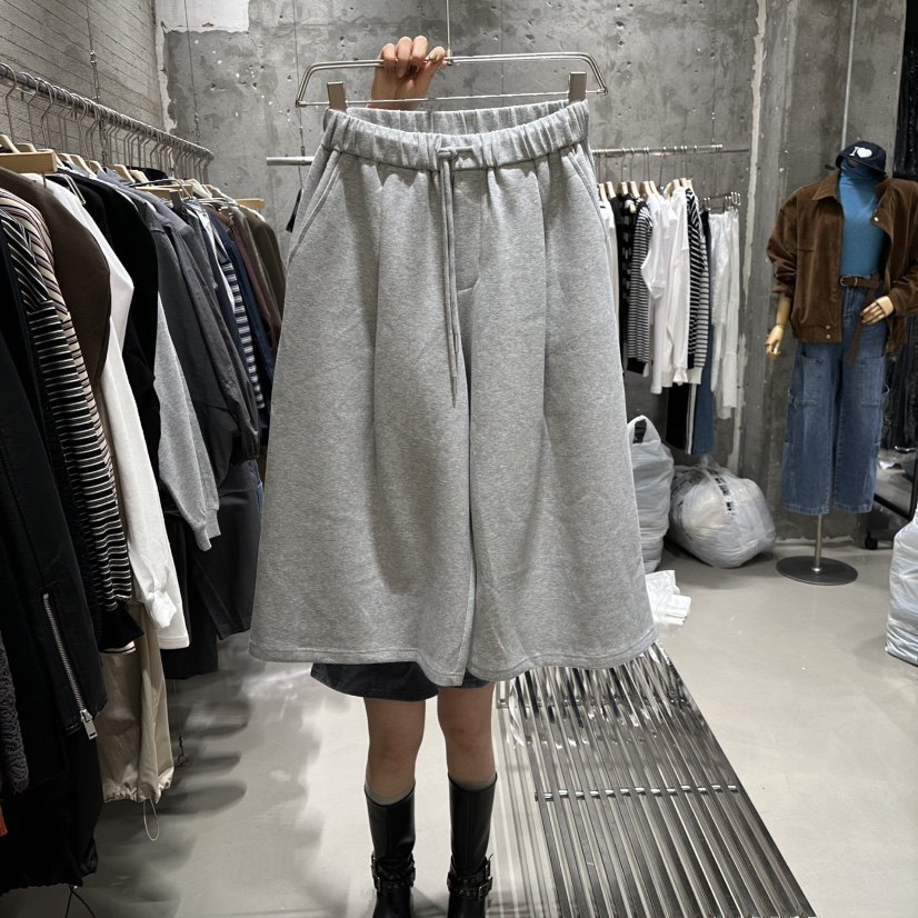 八0930韩国东大门运动短裤区4440075直邮大气人气精致秋季时尚,运动/瑜伽/健身/球迷用品,瑜伽中/短裤,淘宝优惠券,粉丝福利购,淘宝优惠卷