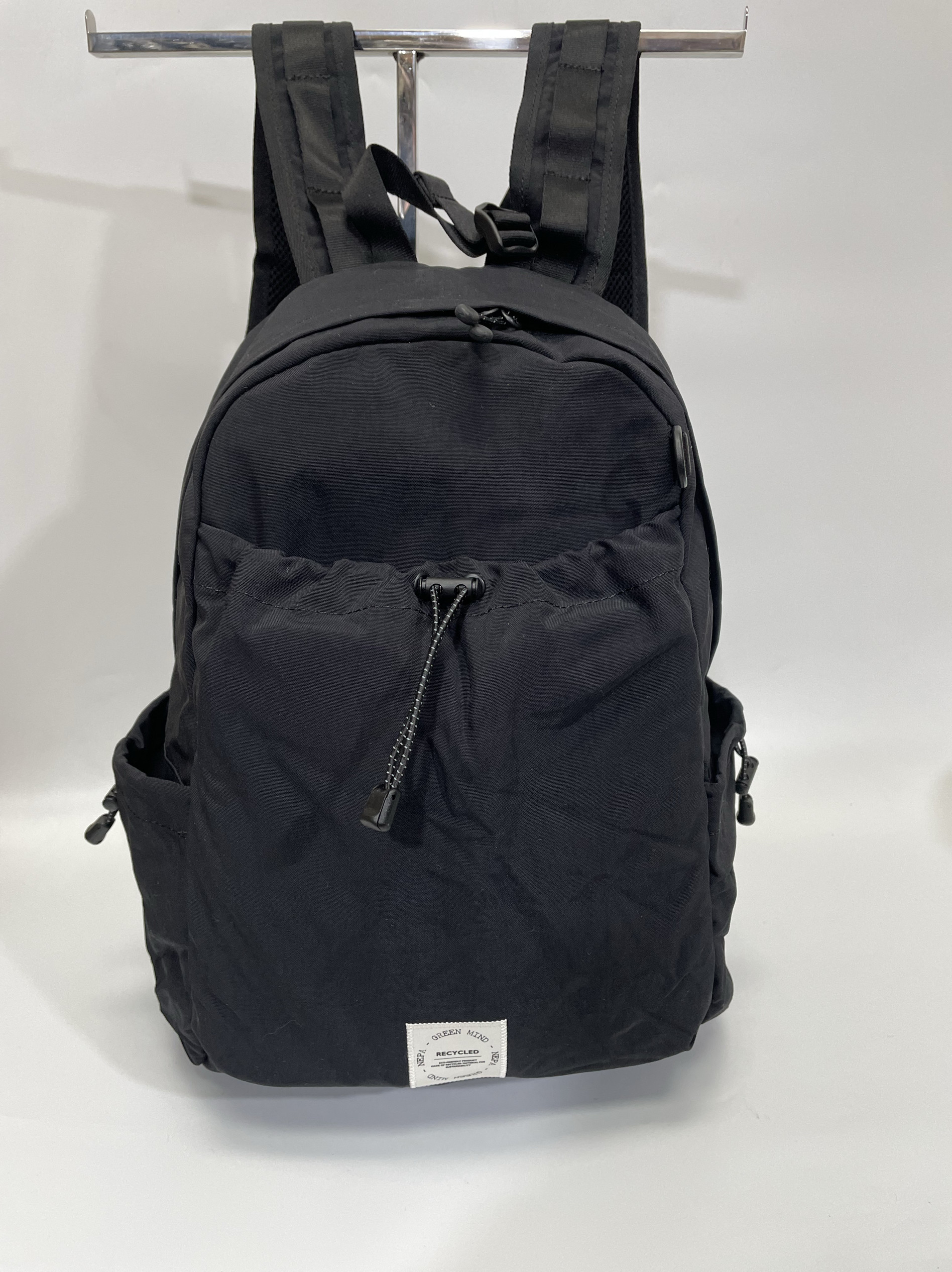 出口韩国新款潮牌男女轻便尼龙双肩背包休闲包简约纯色风格学院风