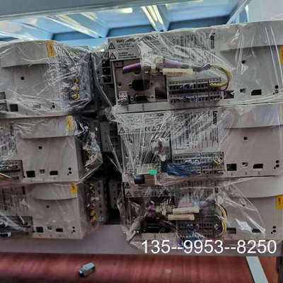 原装正品Lenze伦茨驱动器ECSEM004C4B，错，质价格详谈