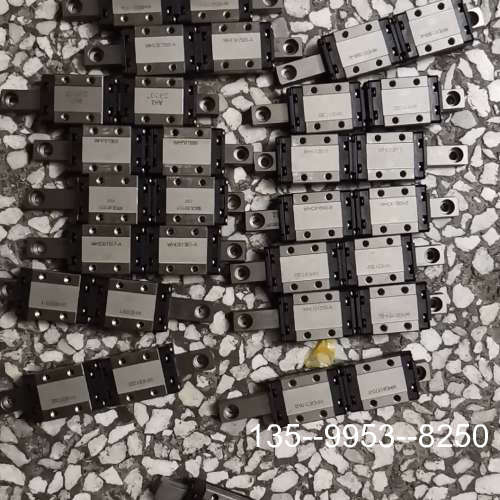 原装正品THK SRS12M滑块20个，SRS9XM滑块30个，SR价格详谈