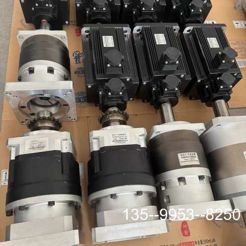 原装正品大功率行星减速机，伺服直齿减速器PLF142-20-S2-P价格详