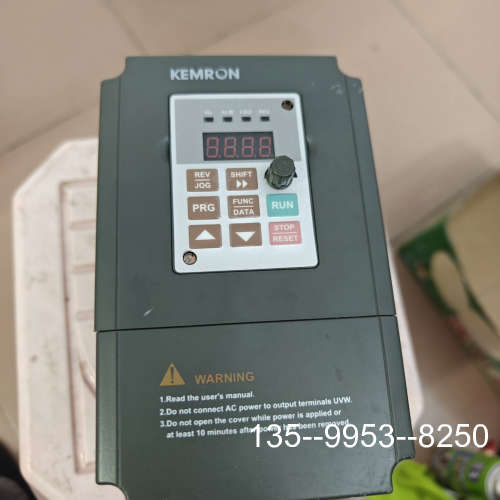 议价科姆龙变频器KV1900-G0015-2S，看图，1详谈