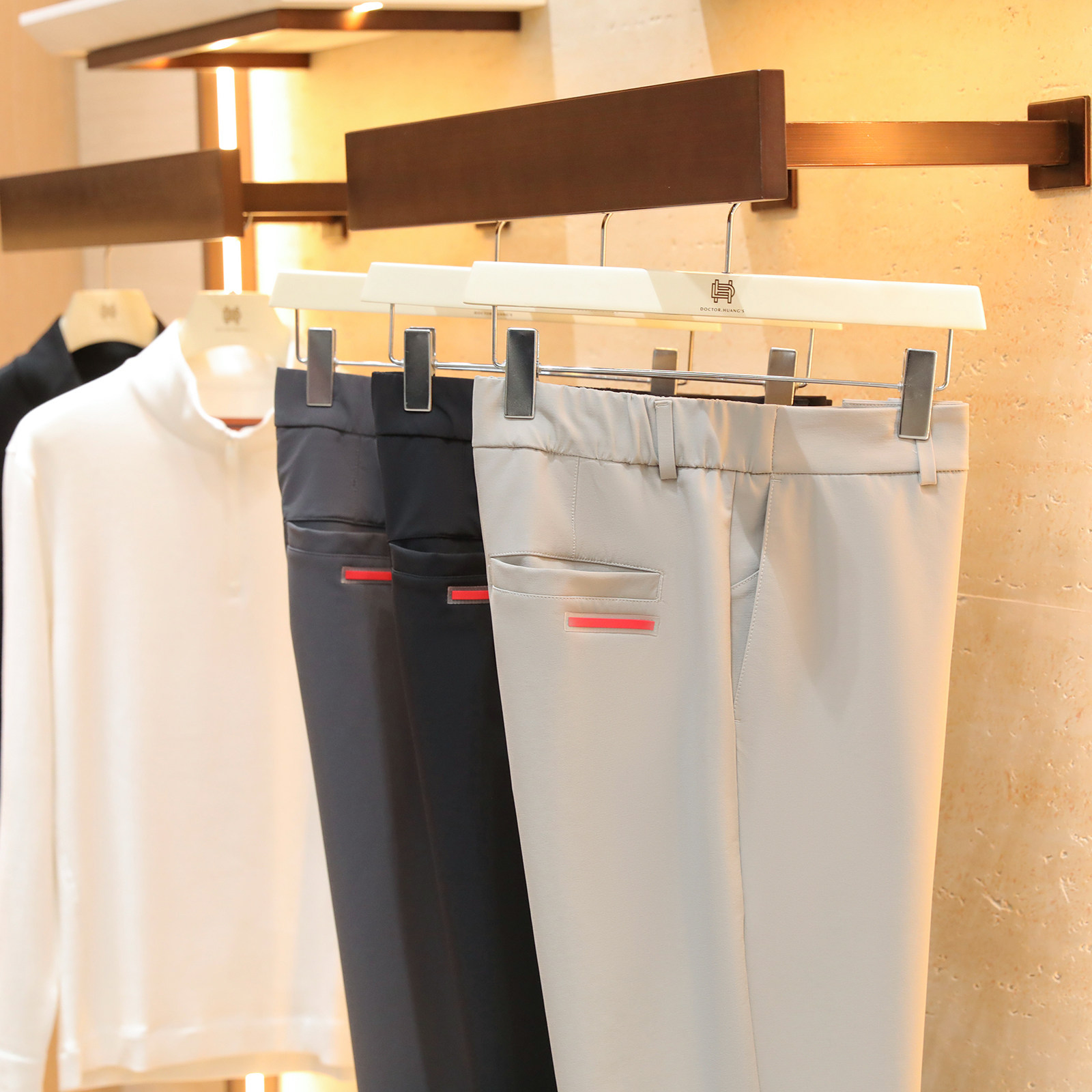 都市户外2025秋冬季男士轻奢小红标复合莫代尔羊毛加绒休闲裤1659