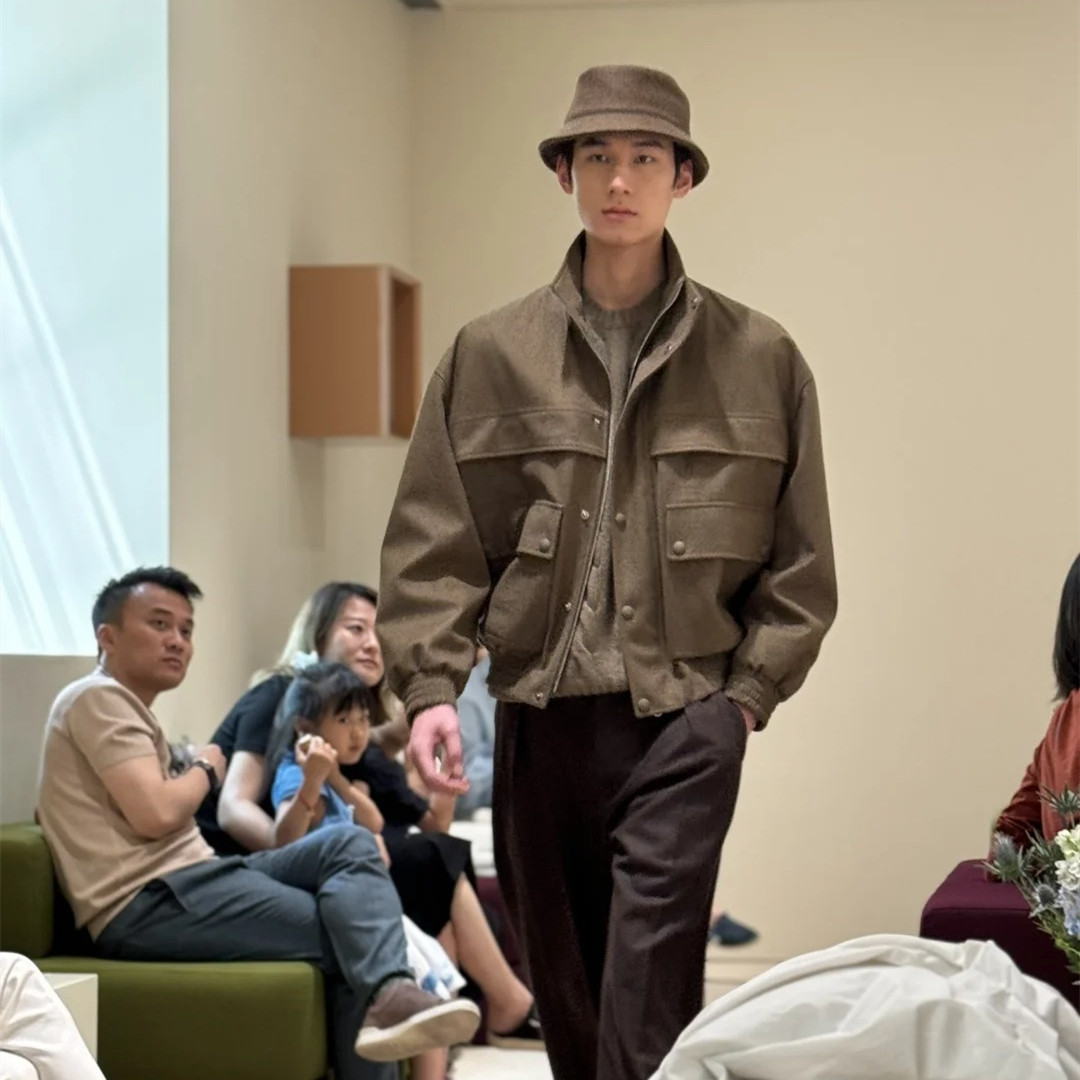 意奢老钱风2024春秋高端男商务休闲立领阔版羊毛夹棉夹克外套9659