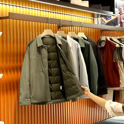 零压力2025秋冬季新款男商务休闲户外轻薄羽绒服内搭通勤外套9386