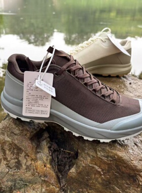 2025夏季新款男士户外休闲运动跑步轻量化透气登山越野跑鞋子1050