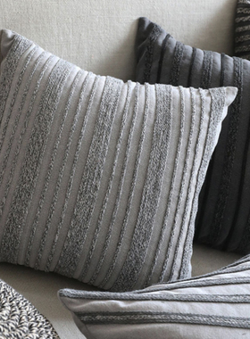 弋采原创黑白灰条纹现代简约沙发床全棉方靠垫抱枕腰枕靠包靠枕套
