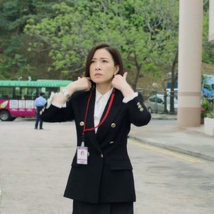 新闻女王文慧心佘诗曼同款西装女套装修身显瘦时尚百搭西装套装女