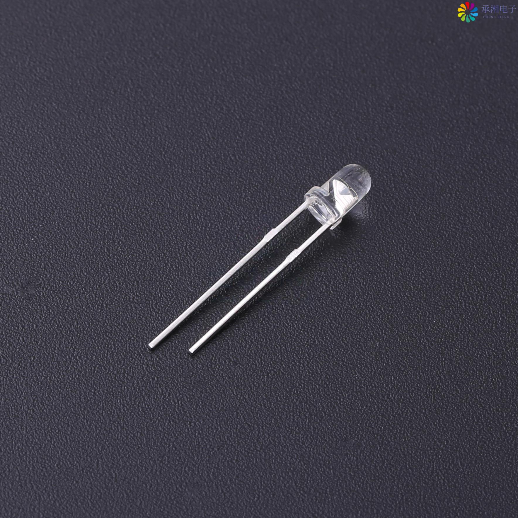 正品204-15UTC/S400-X9原装LED 白色 LED_D3X5.2MM_T