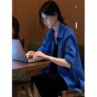 女设计感小众超好看宽松长袖 春秋独特别致克莱因蓝polo领衬衫 上衣