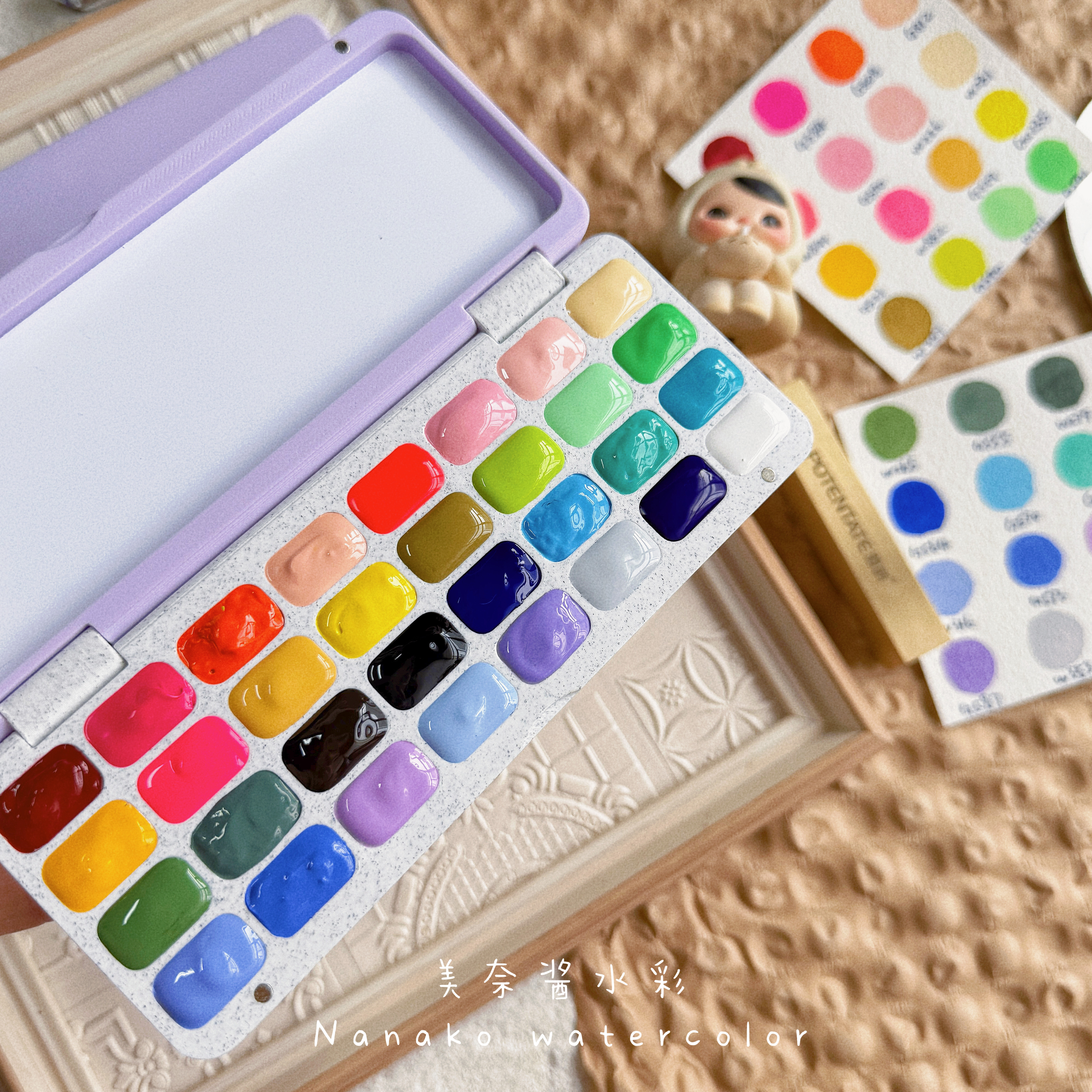 荷尔拜因不透明水彩hb旅行便携药盒水彩盒插画风景自配色