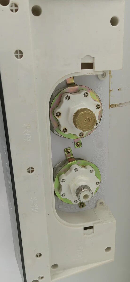 适博EWS80-ME1世电热水器防电墙7螺丝SITE隔电墙A1/A2