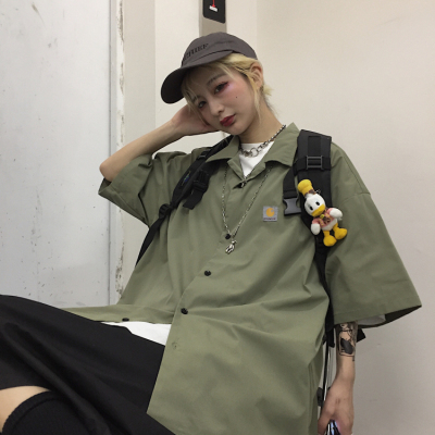 4517-P40 夏天韩国ins复古绿刺绣小标Bf风宽松短袖衬衫男女款