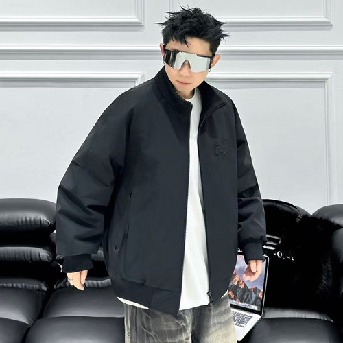 简约刺绣立领羽绒服夹克冬季男生