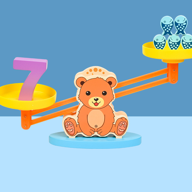 【老师推荐】木制小熊天平秤幼儿